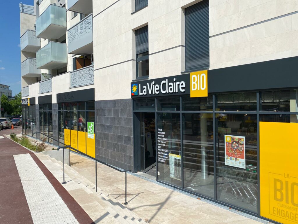 Façade magasin - SAINT CYR L'ECOLE