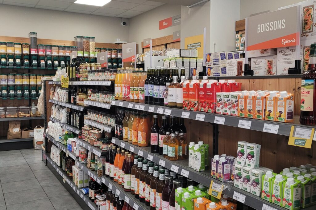 Rayon Boissons du magasin La Vie Claire à Baume-les-Dames Rayon Boissons du magasin La Vie Claire à Baume-les-Dames