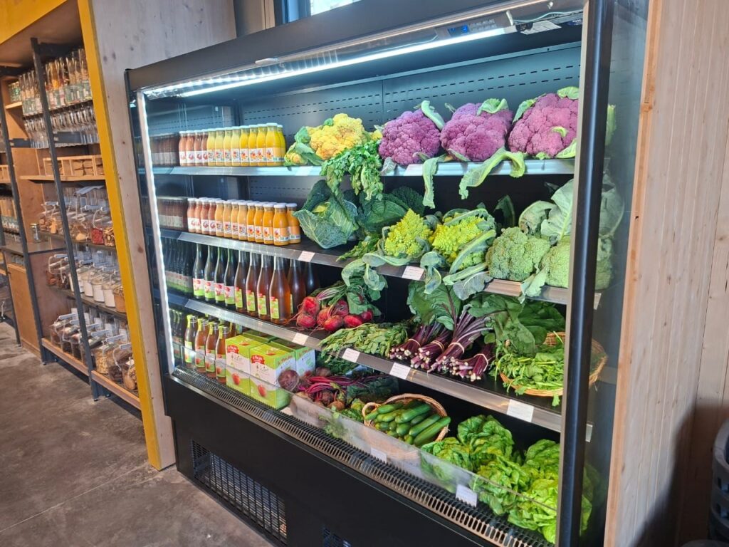 Rayon Fruits et Légumes frais Saint Leu La Réunion Rayon Fruits et Légumes frais Saint Leu La Réunion