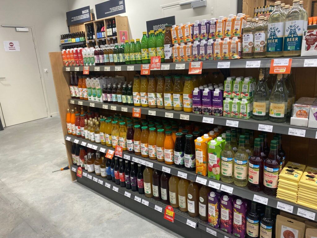 Rayon boissons La Vie Claire MARQUISE Rayon boissons La Vie Claire MARQUISE