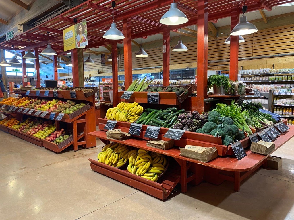 Rayon fruits et légumes Rayon fruits et légumes